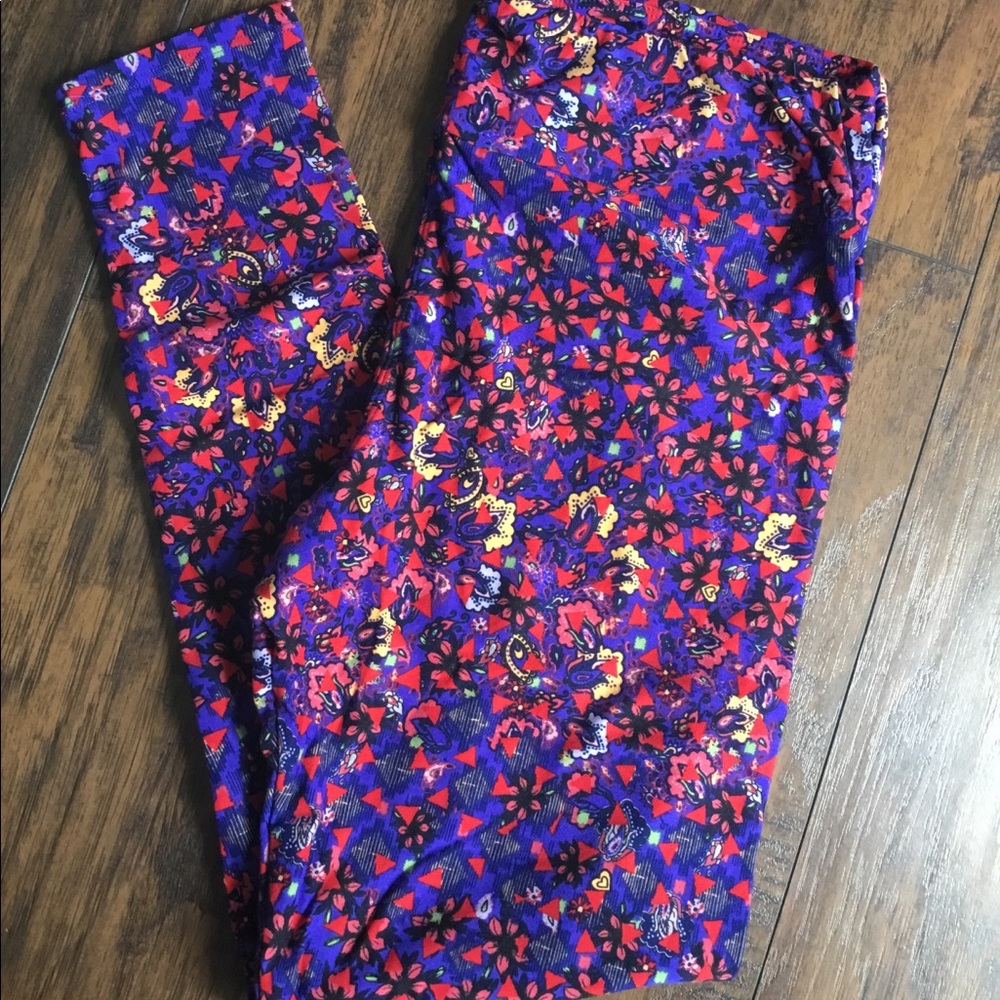 Lularoe tc buttery soft Leggings
